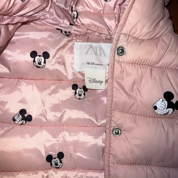 Zara Minnie Mouse Puffer Jacket Size 18-24 months - Picture 4 of 5